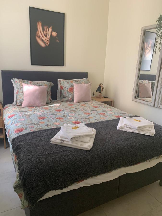 Apartmán Sunlit Artist Studio Bělehrad Exteriér fotografie